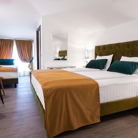 Artelier Vama Veche Hotel Luaran gambar